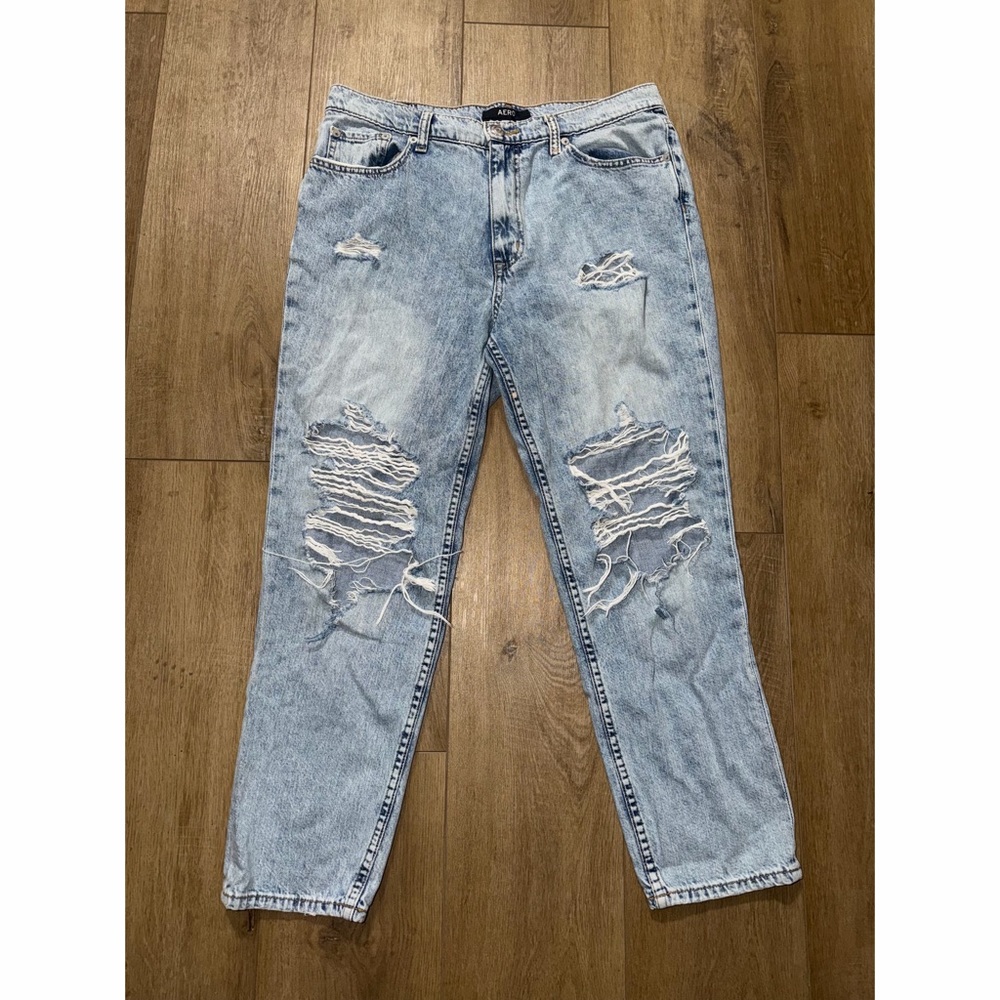 Women’s Light Blue Distressed Mom Jeans